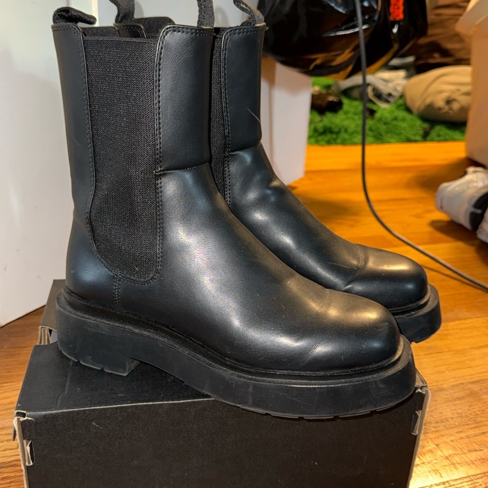 Zara boots